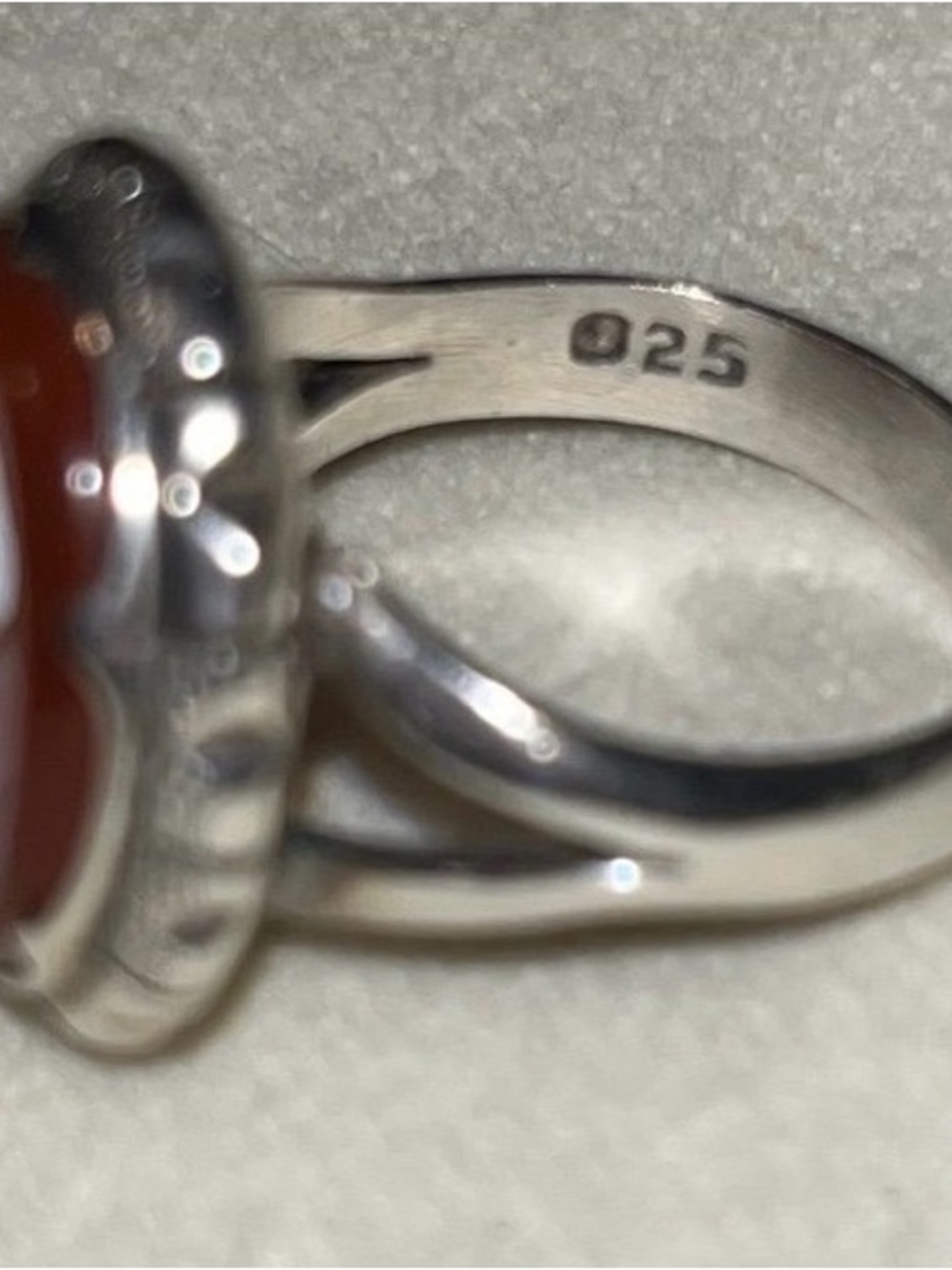 Vintage White Shell & Red Carnelion Sterling Silver Cameo Ring, size 6.75 - Picture 5 of 7